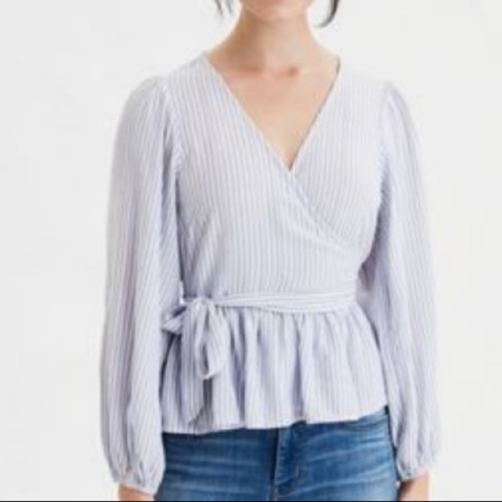 AMERICAN EAGLE PEPLUM BLOUSE